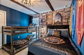 Ultimate Luxury Retreat with 10 Bedrooms 6382